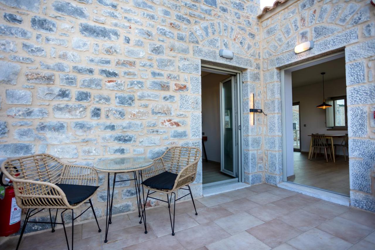 Armantanis Luxury Suites Areopoli Exterior foto
