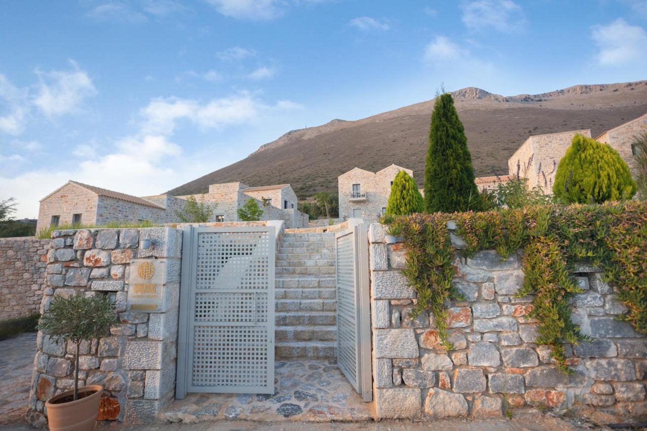 Armantanis Luxury Suites Areopoli Exterior foto
